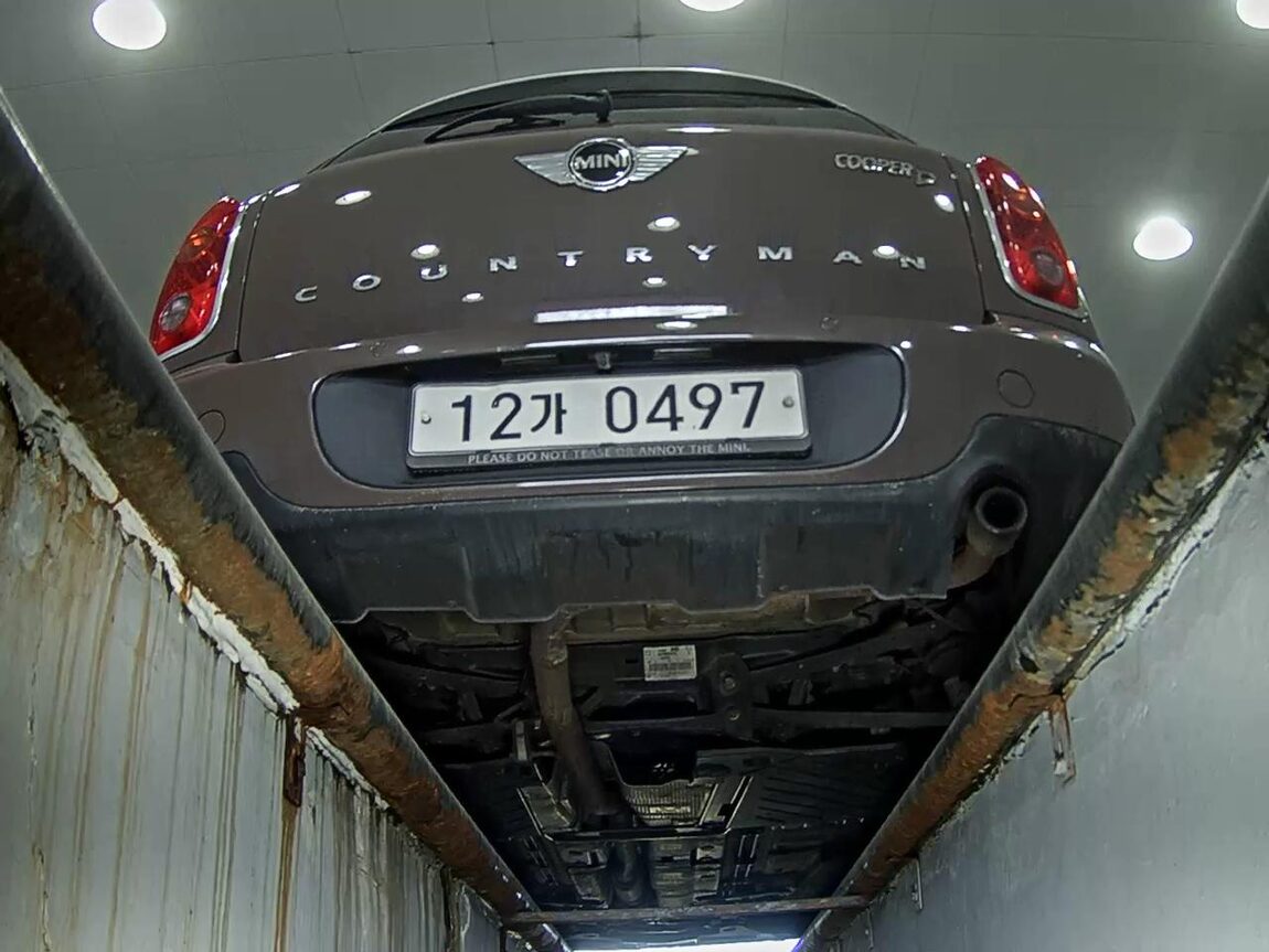 MINI COUNTRYMAN 2.0 D SE 2014 - zdjęcie 8