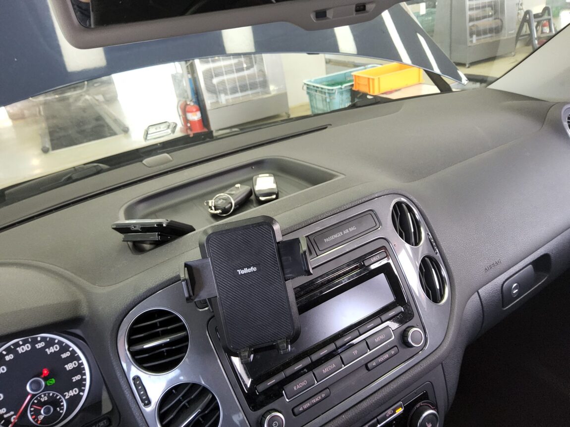 VOLKSWAGEN TIGUAN 2.0 TDI BLUEMOTION COMFORT 2013 - zdjęcie 17