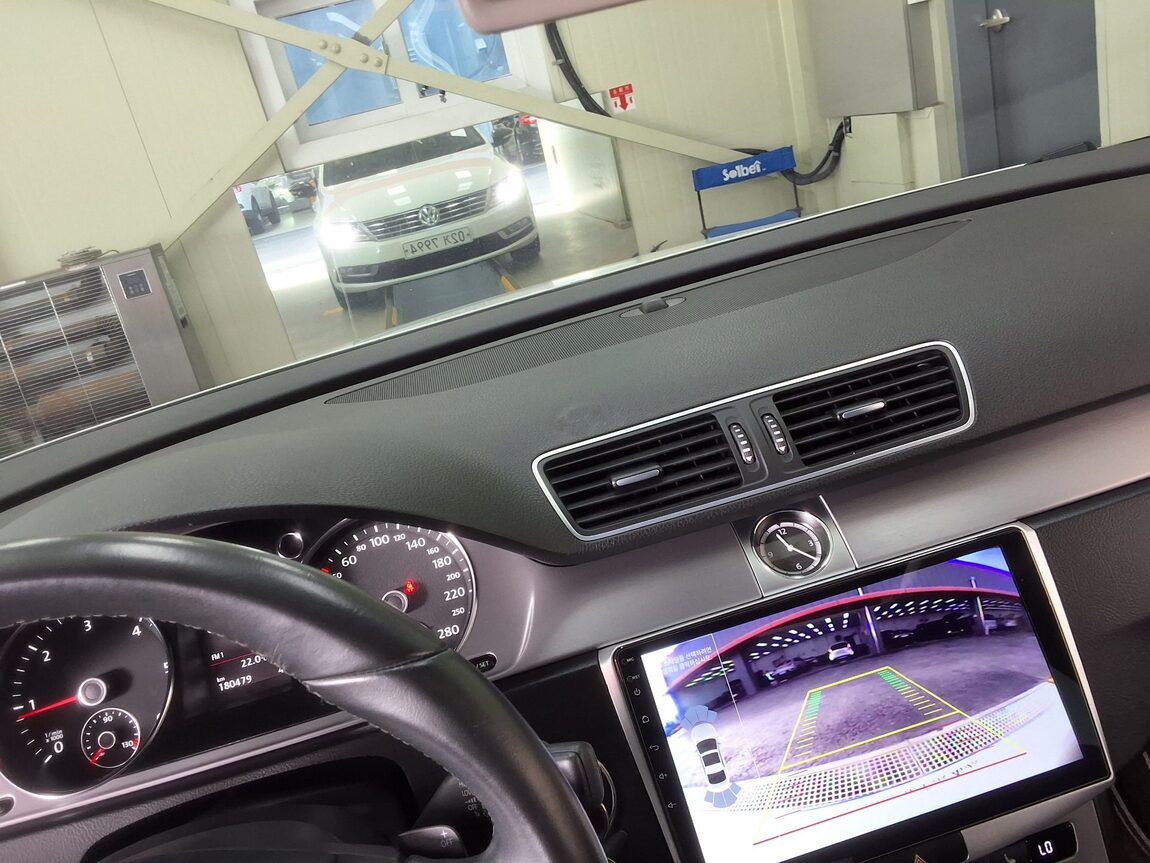 VOLKSWAGEN CC 2.0 TDI BLUEMOTION 4MOTION 2015 - zdjęcie 24