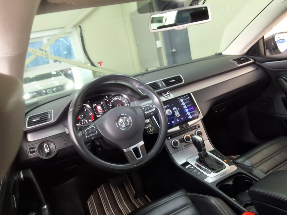 VOLKSWAGEN CC 2.0 TDI BLUEMOTION 4MOTION 2015 - zdjęcie 12
