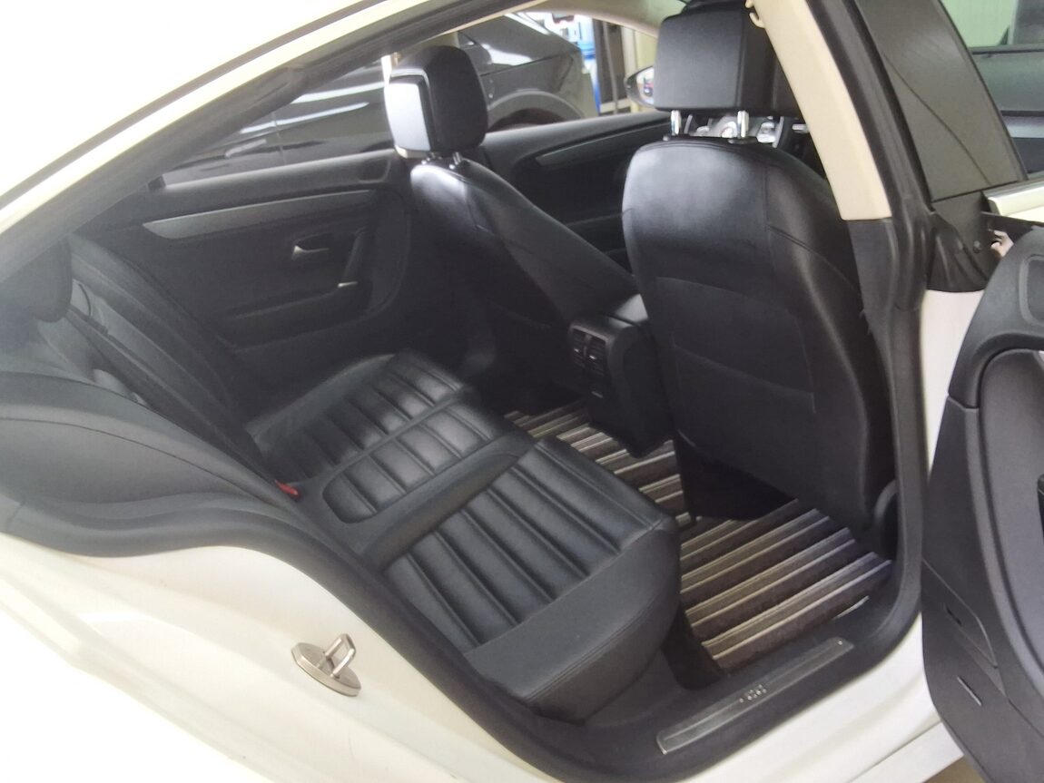 VOLKSWAGEN CC 2.0 TDI BLUEMOTION 4MOTION 2015 - zdjęcie 14