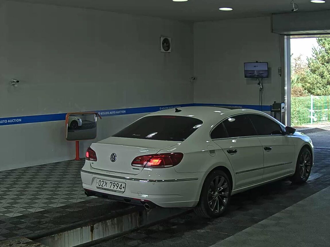 VOLKSWAGEN CC 2.0 TDI BLUEMOTION 4MOTION 2015 - zdjęcie 5