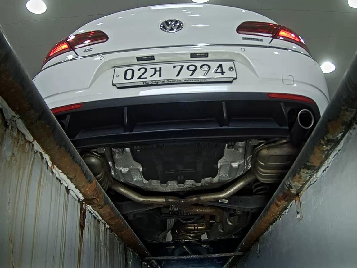 VOLKSWAGEN CC 2.0 TDI BLUEMOTION 4MOTION 2015 - zdjęcie 8