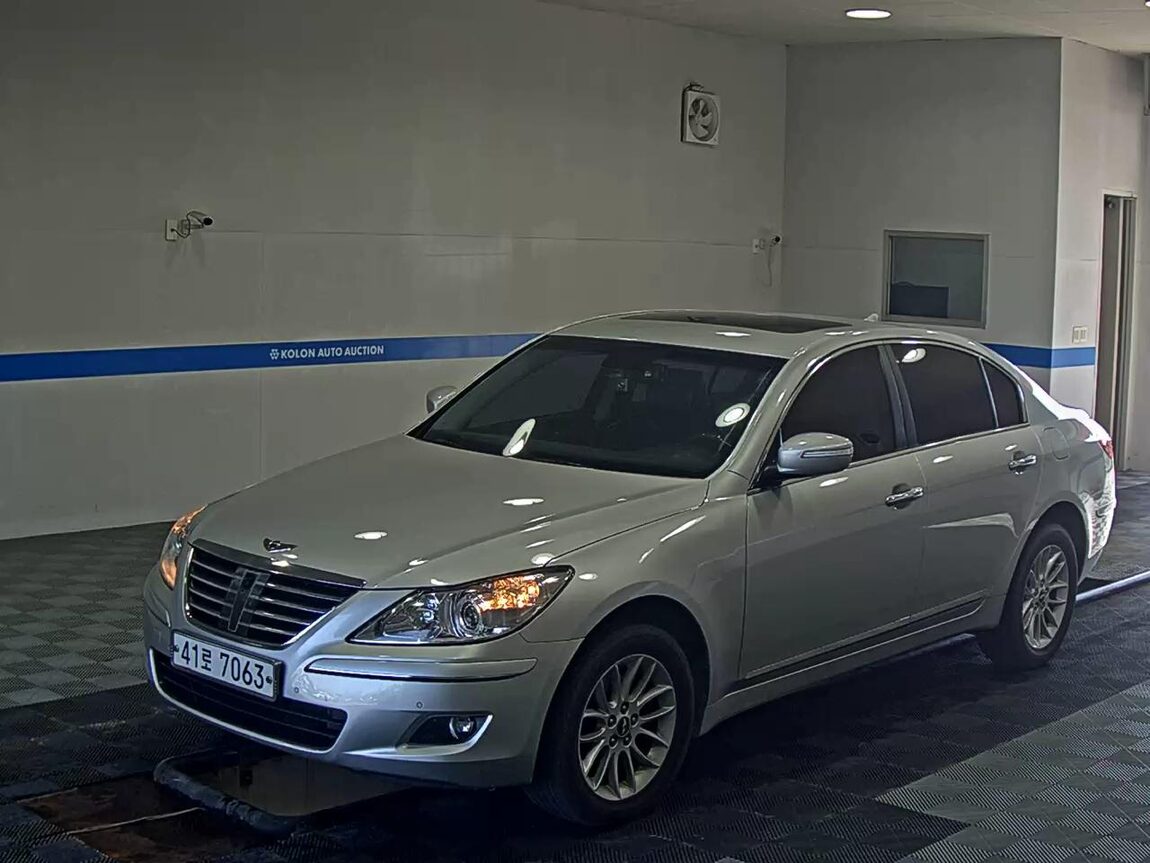 HYUNDAI GENESIS BH 330 LUXURY VIP PACK 2009 - zdjęcie 2