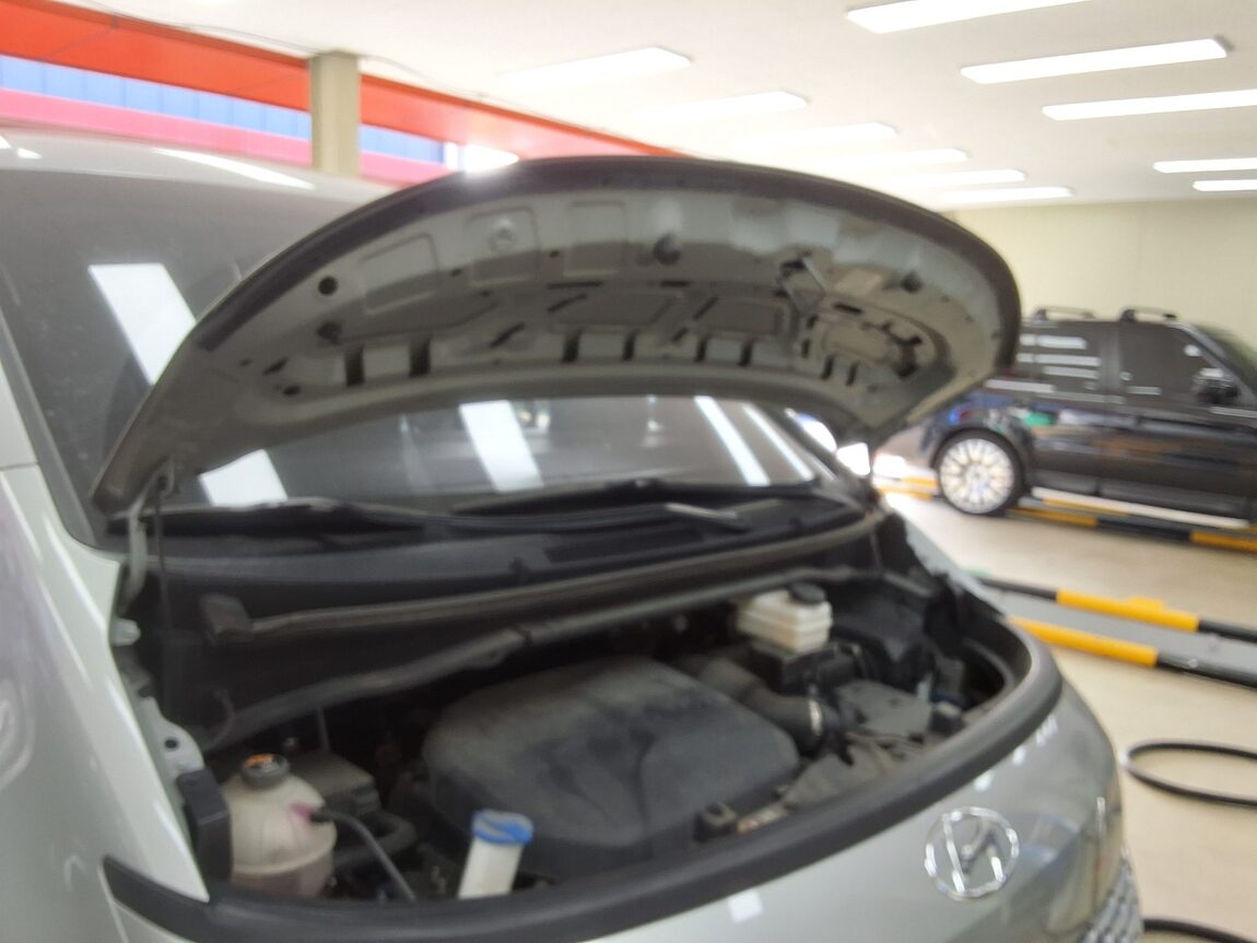 HYUNDAI STARIA 2.2 DIESEL CARGO 5-SEATER MODERN 2022 - zdjęcie 18