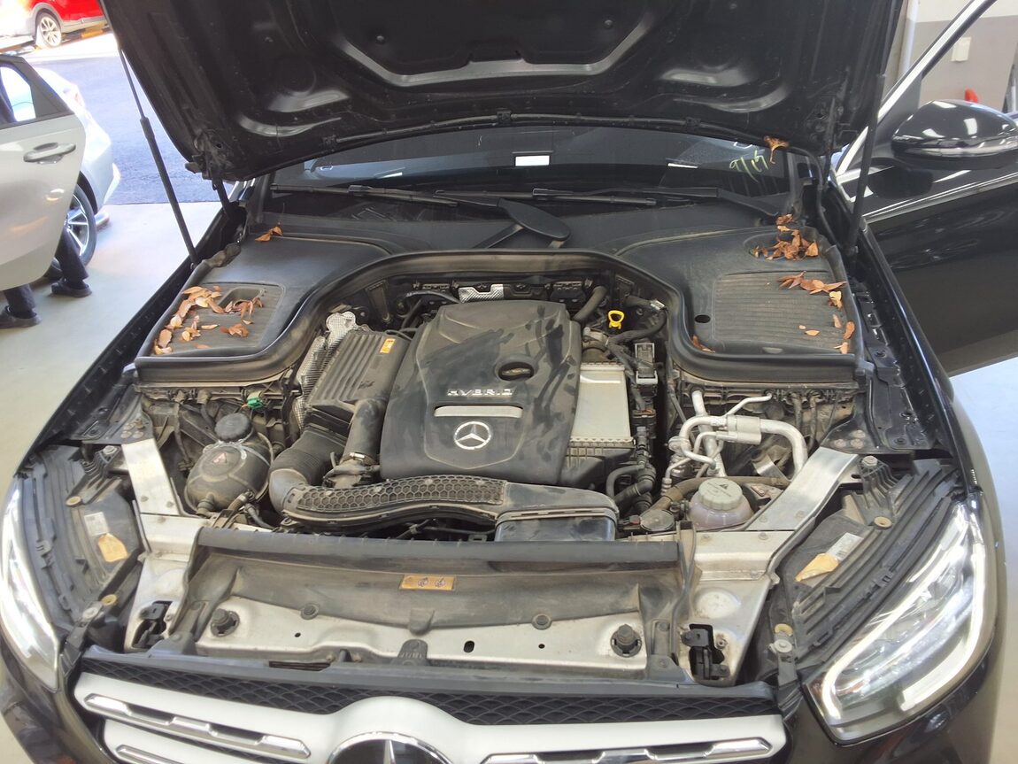 MERCEDES-BENZ GLC-CLASS GLC 300e 4MATIC 2021 - zdjęcie 22