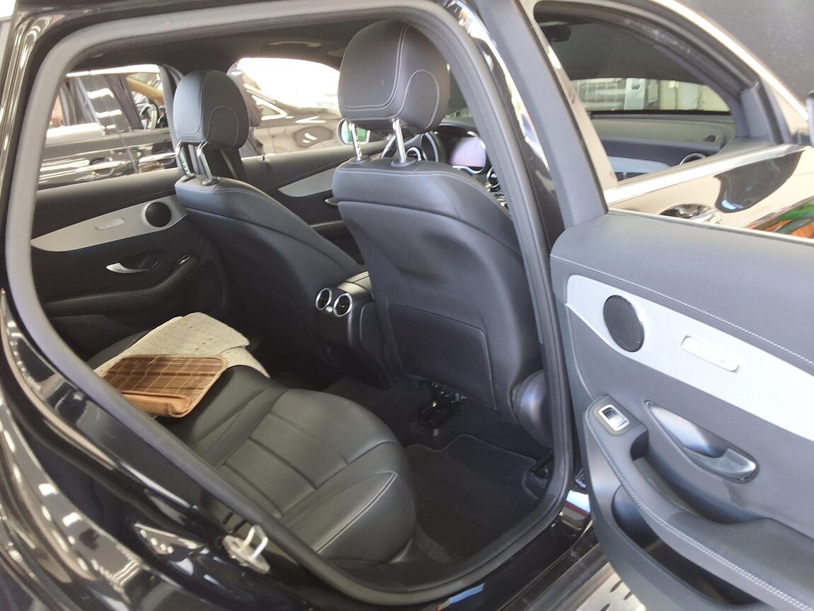 MERCEDES-BENZ GLC-CLASS GLC 300e 4MATIC 2021 - zdjęcie 13