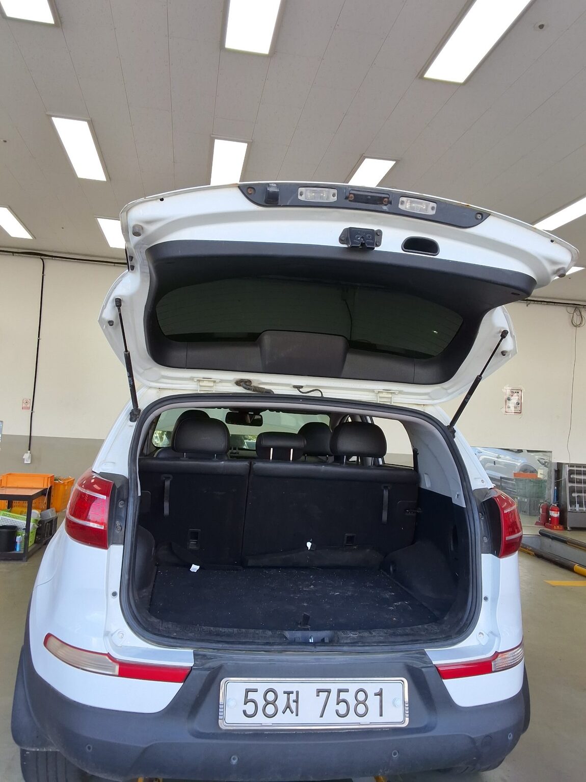 KIA SPORTAGE R DIESEL R2.0 4WD LIMITED 2011 - zdjęcie 15