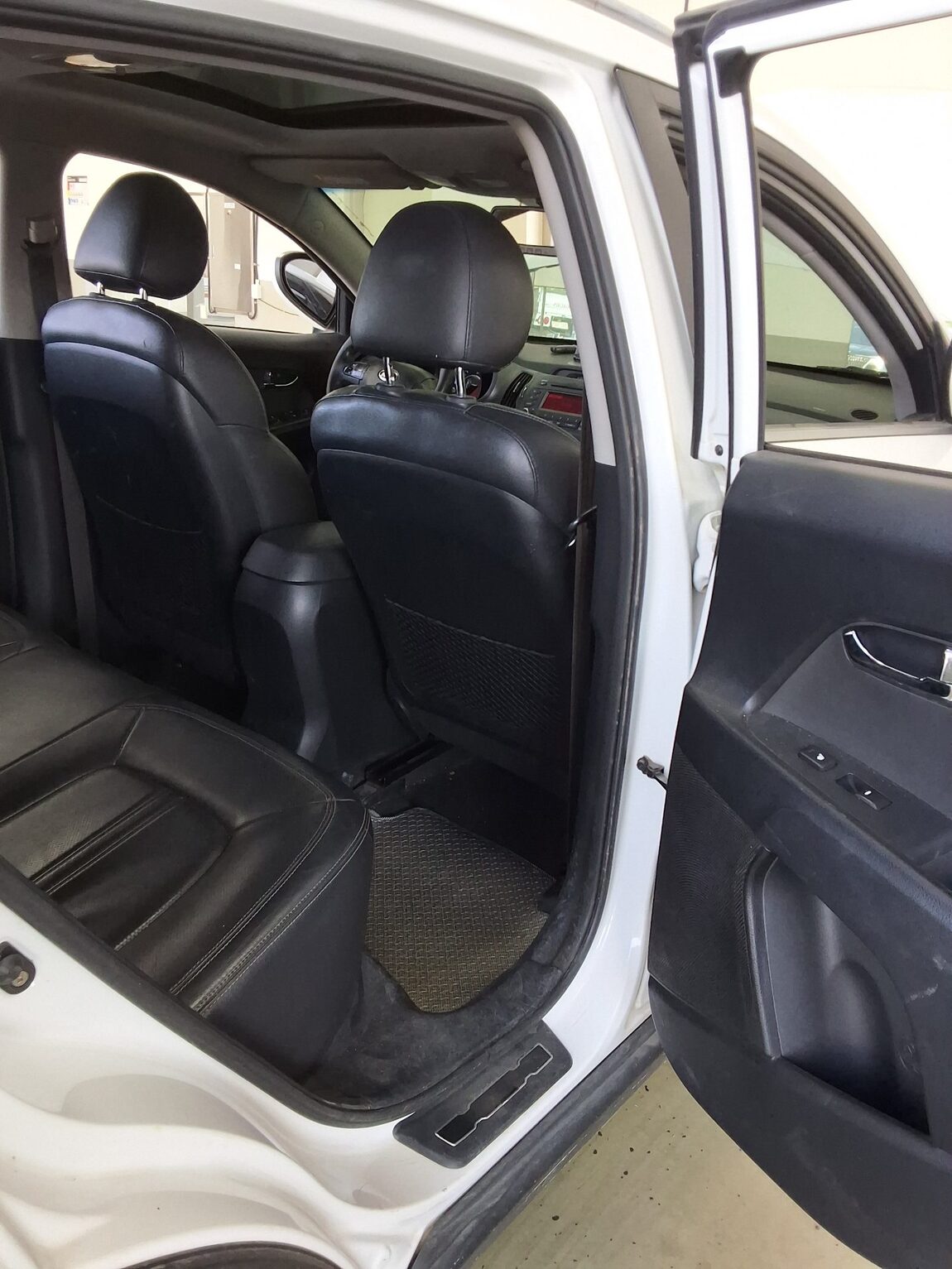 KIA SPORTAGE R DIESEL R2.0 4WD LIMITED 2011 - zdjęcie 13