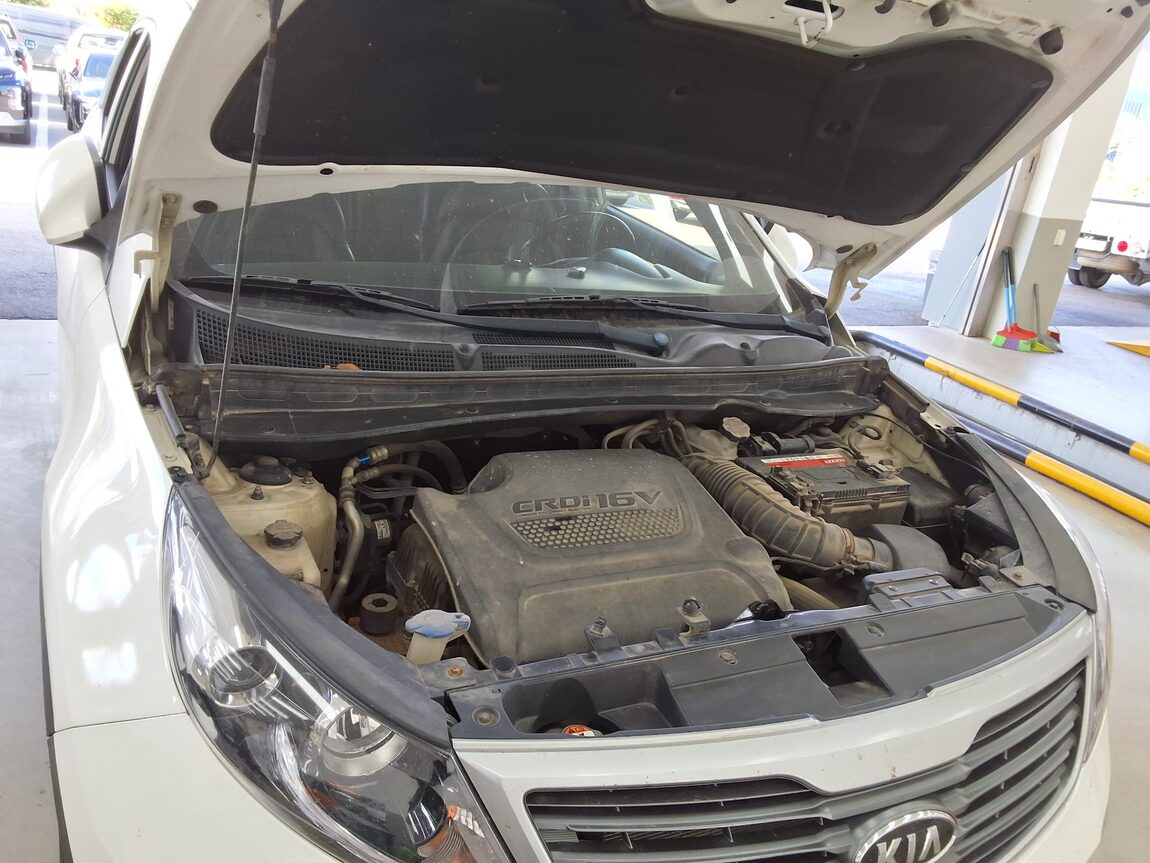 KIA SPORTAGE R DIESEL R2.0 4WD LIMITED 2011 - zdjęcie 19