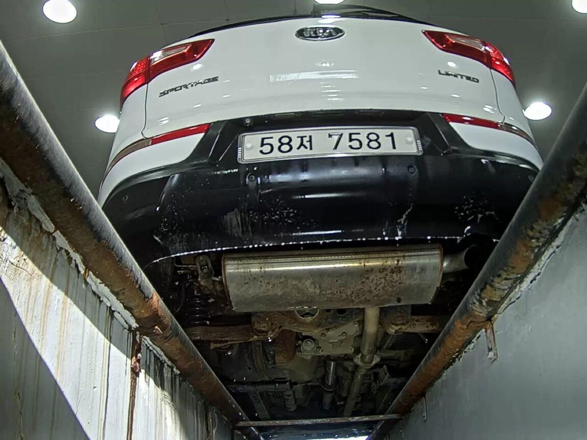 KIA SPORTAGE R DIESEL R2.0 4WD LIMITED 2011 - zdjęcie 8