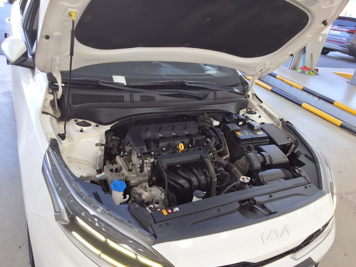KIA THE NEW K3 1.6 GASOLINE PRESTIGE 2023 - zdjęcie 19