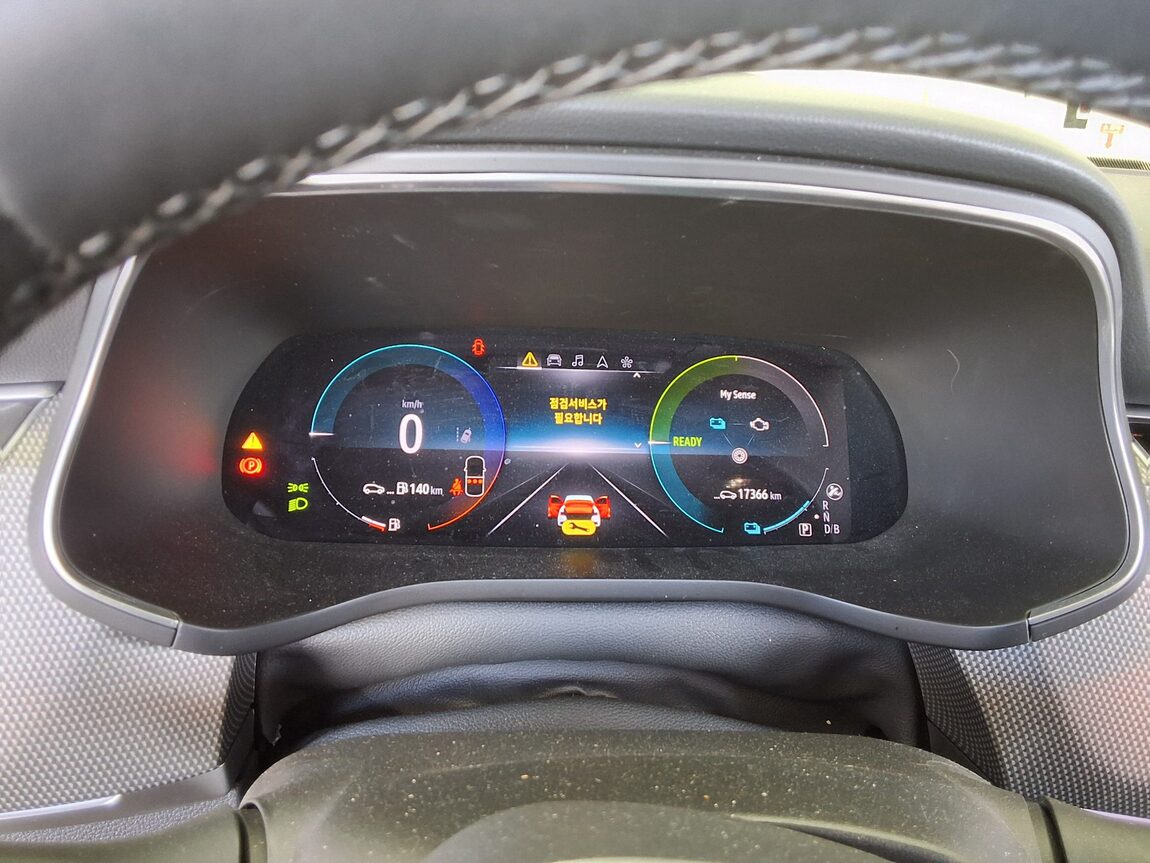 RENAULT (SAMSUNG) ARKANA HYBRID 1.6 GTe ICONIC 2025 - zdjęcie 18