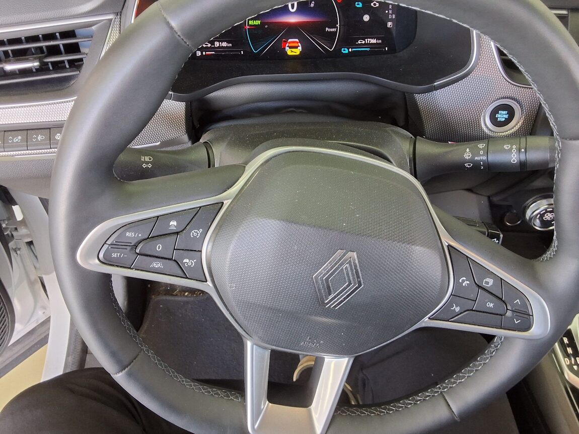 RENAULT (SAMSUNG) ARKANA HYBRID 1.6 GTe ICONIC 2025 - zdjęcie 21