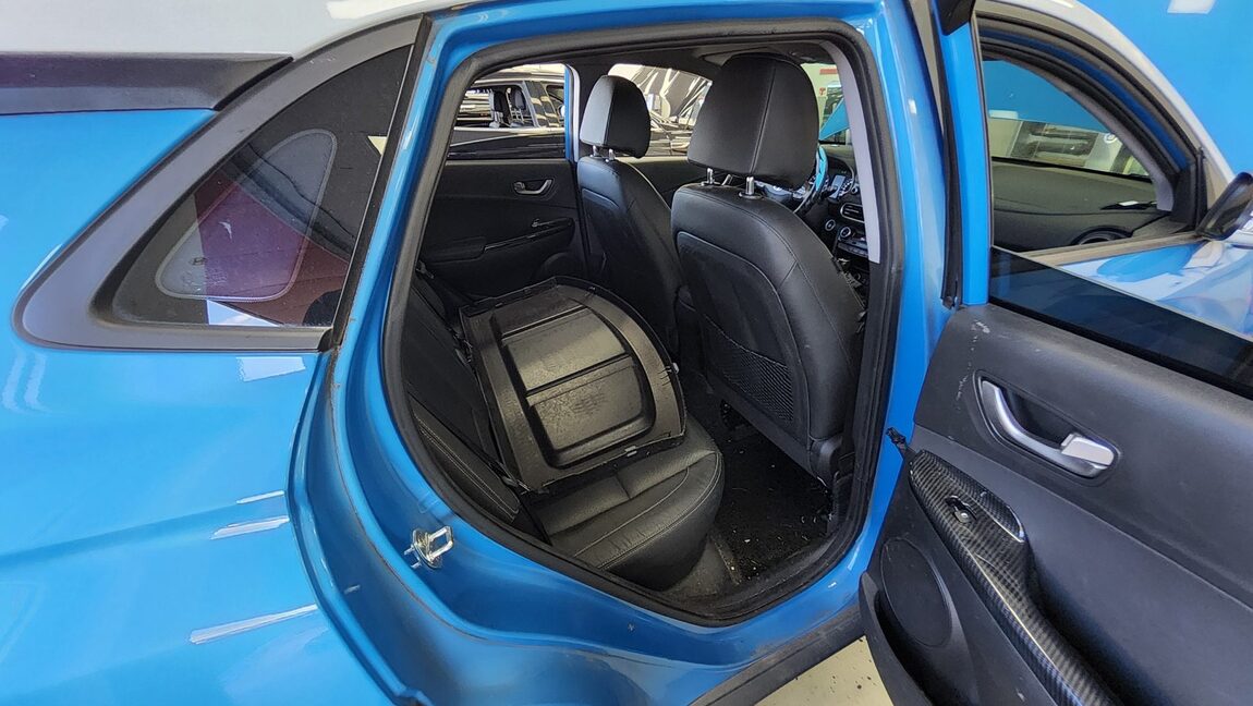 HYUNDAI KONA 1.6 GASOLINE 2WD PREMIUM 2018 - zdjęcie 13