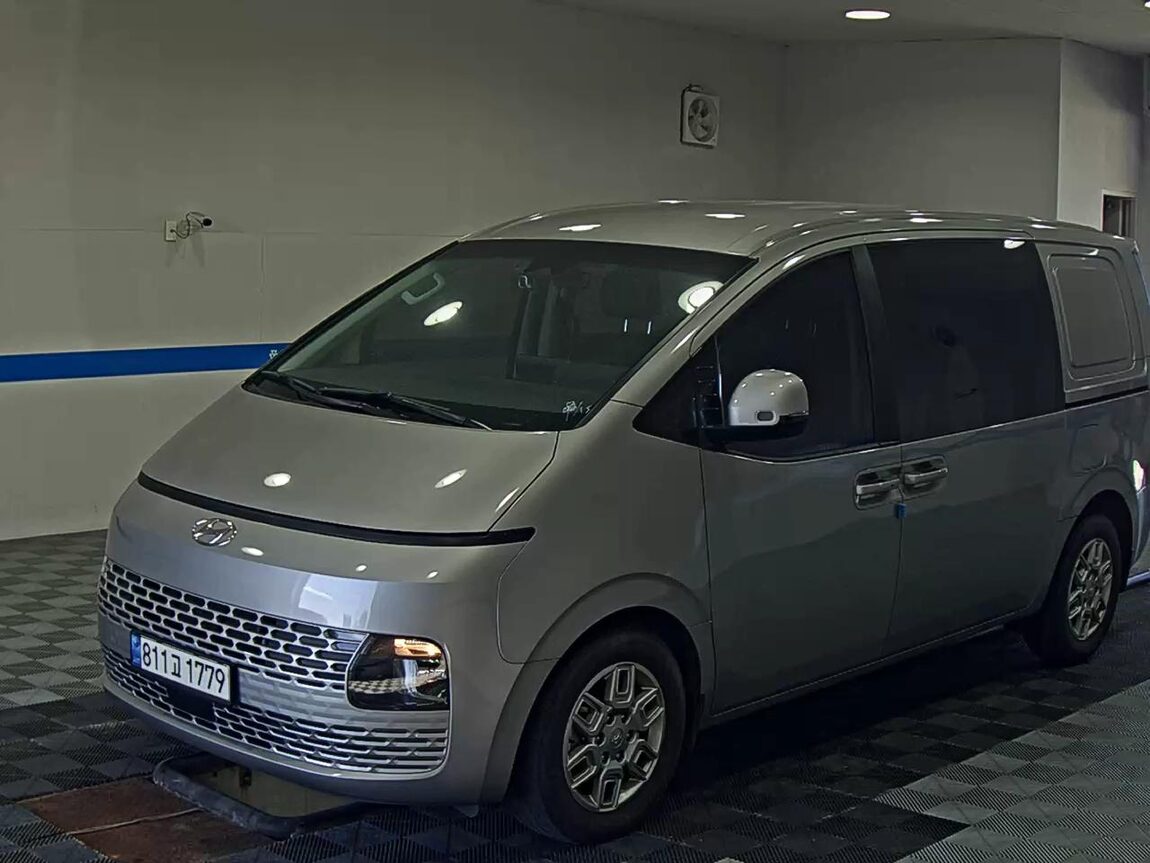 HYUNDAI STARIA 2.2 DIESEL CARGO 5-SEATER MODERN 2022 - zdjęcie 2