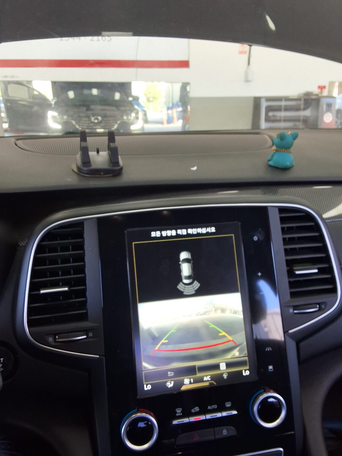 RENAULT (SAMSUNG) SM6 2.0 GDe LE 2017 - zdjęcie 19