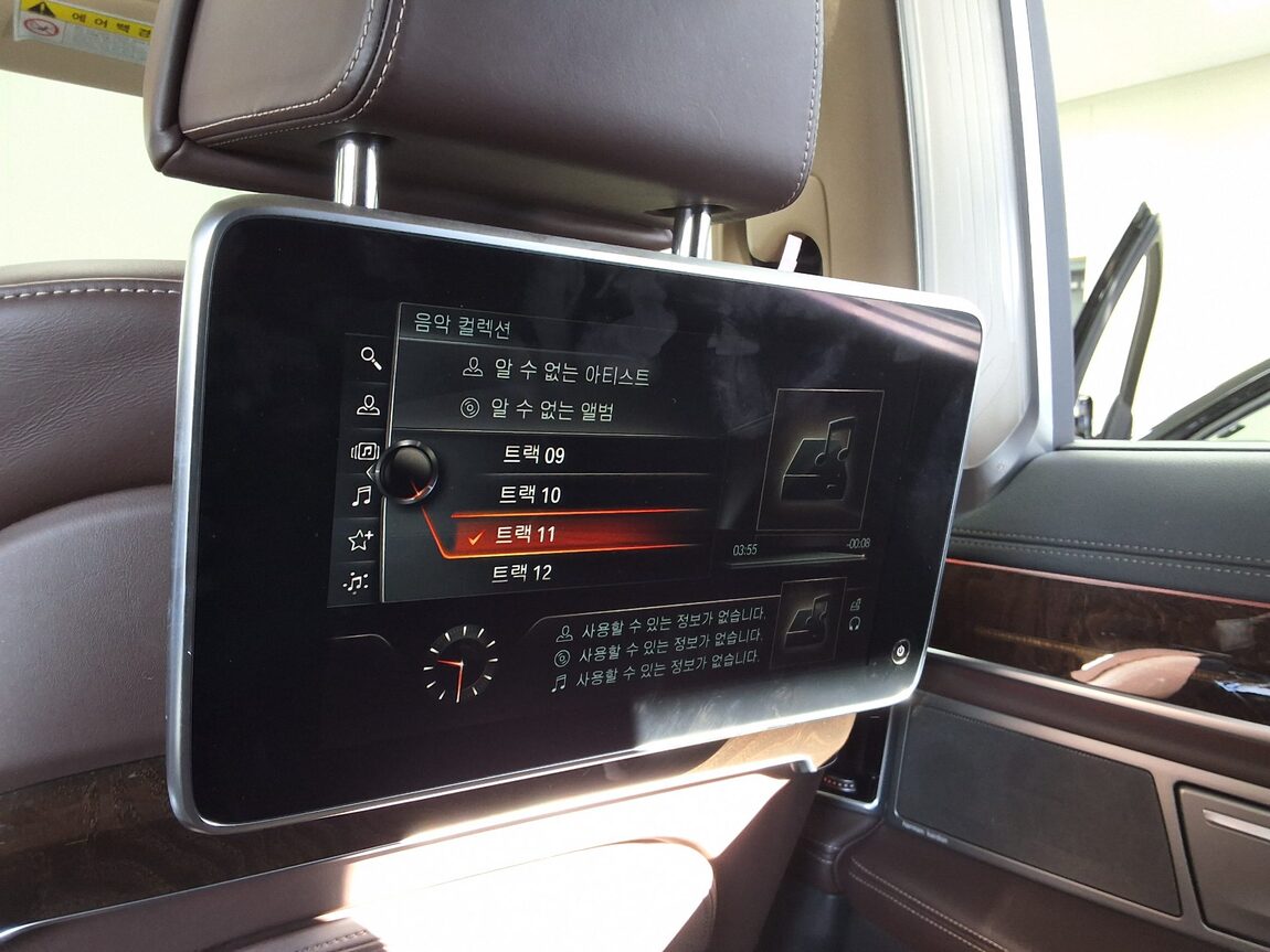 BMW 7 SERIES (6TH GEN) 740Li xDRIVE 2016 - zdjęcie 30