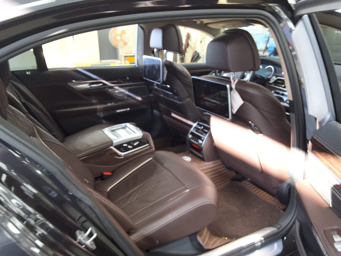 BMW 7 SERIES (6TH GEN) 740Li xDRIVE 2016 - zdjęcie 14