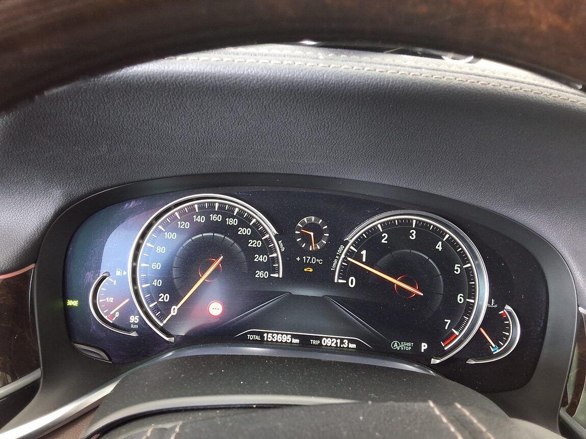 BMW 7 SERIES (6TH GEN) 740Li xDRIVE 2016 - zdjęcie 10