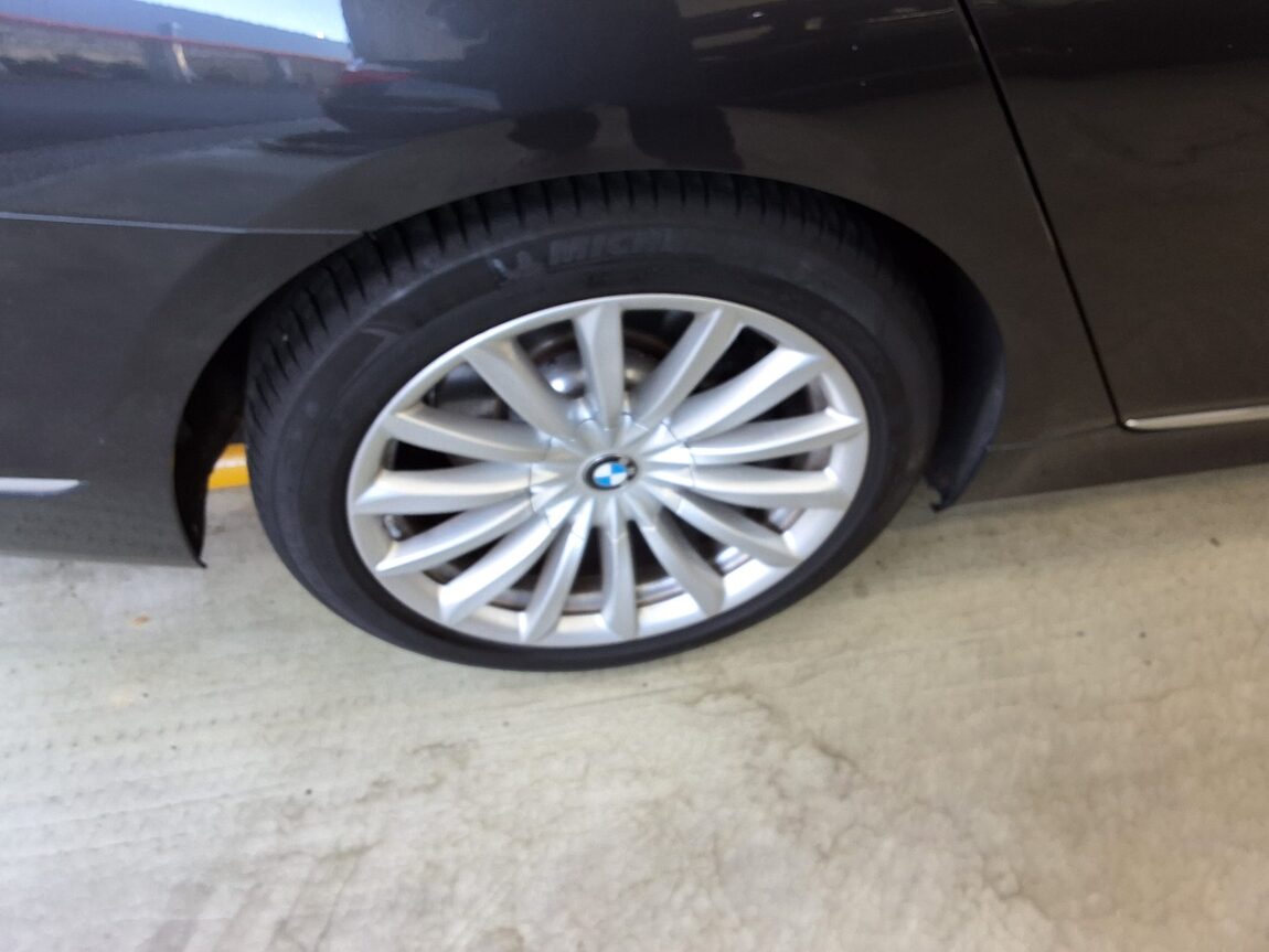BMW 7 SERIES (6TH GEN) 740Li xDRIVE 2016 - zdjęcie 22