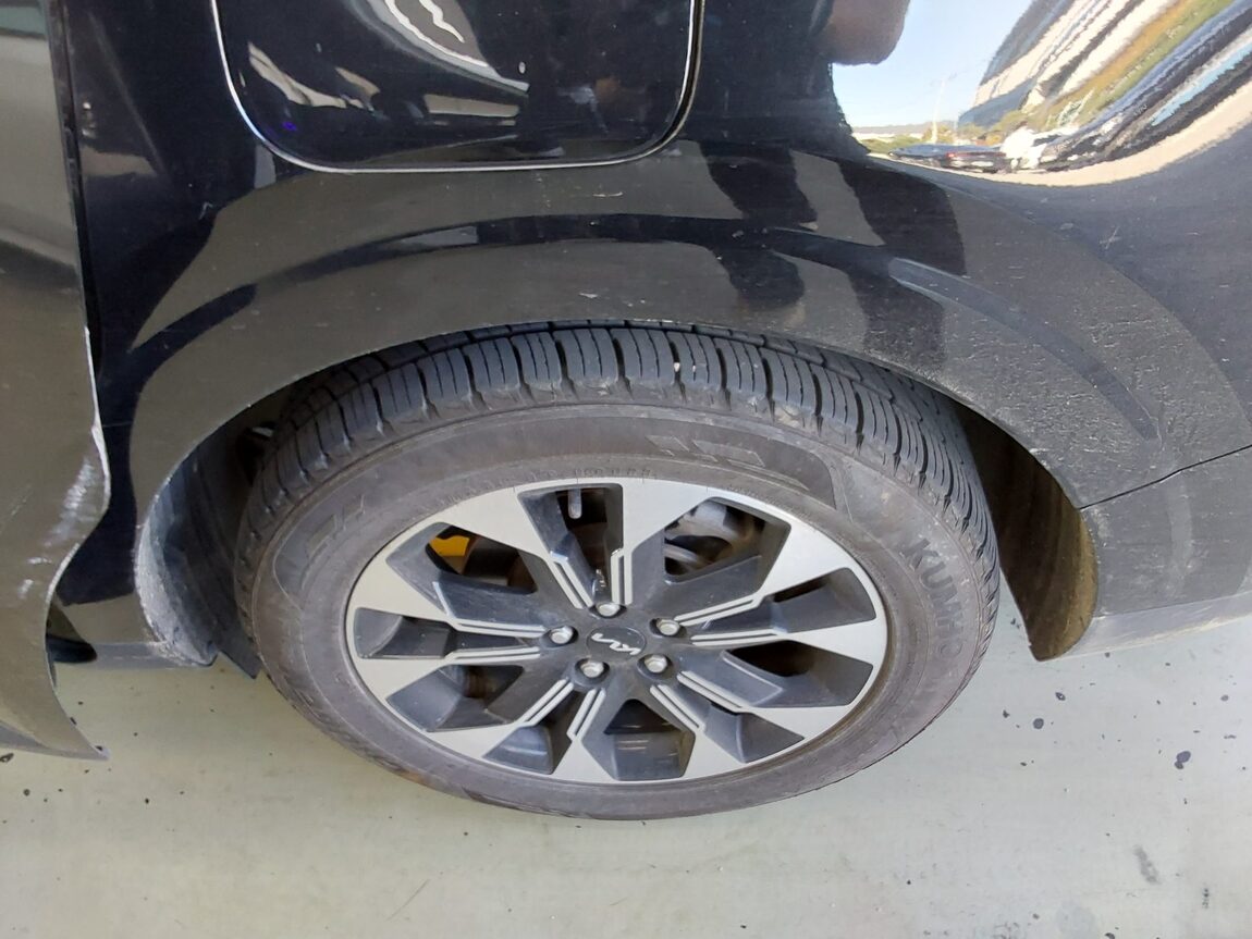 KIA NEW CARNIVAL (KA4) 9-SEATER DIESEL PRESTIGE 2023 - zdjęcie 21