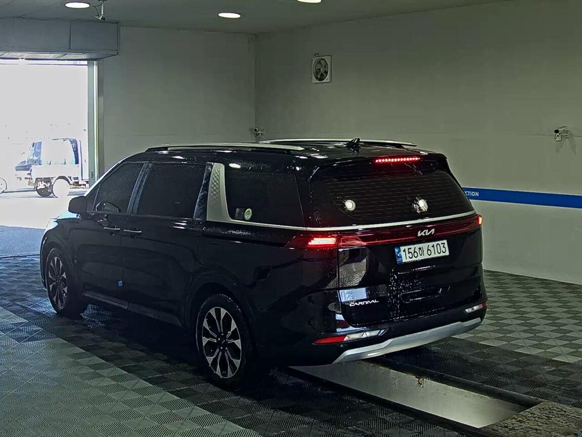 KIA NEW CARNIVAL (KA4) 9-SEATER DIESEL PRESTIGE 2023 - zdjęcie 6