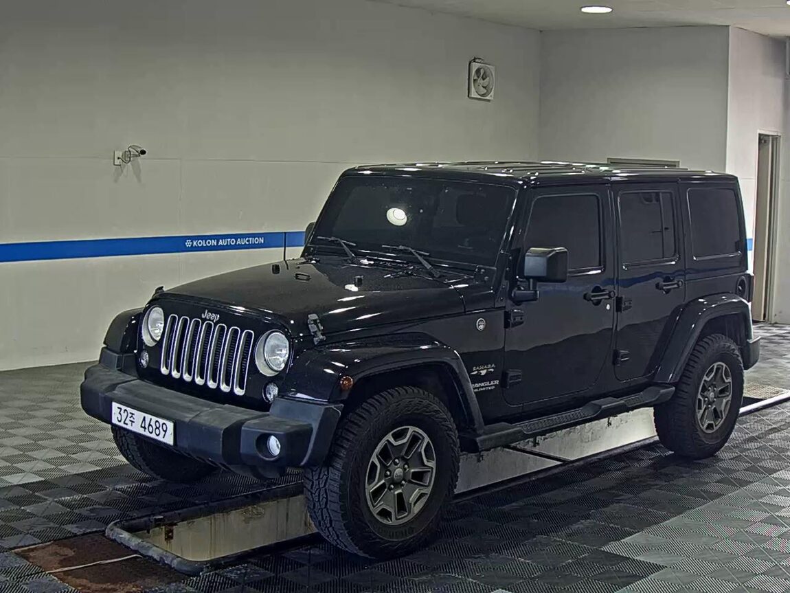 JEEP WRANGLER (JK) 3.6 SAHARA 4-DOOR 2017 - zdjęcie 2