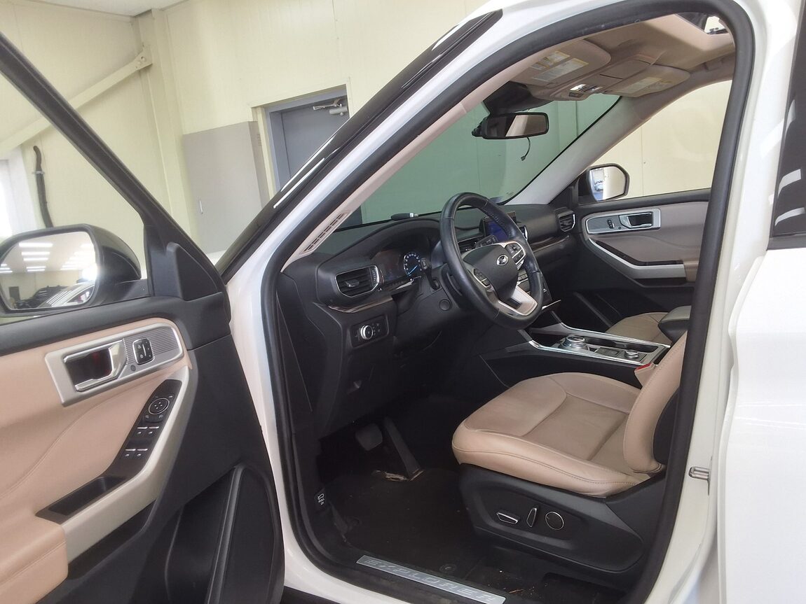 FORD EXPLORER (6TH GEN) 2.3 AWD LIMITED 2020 - zdjęcie 11