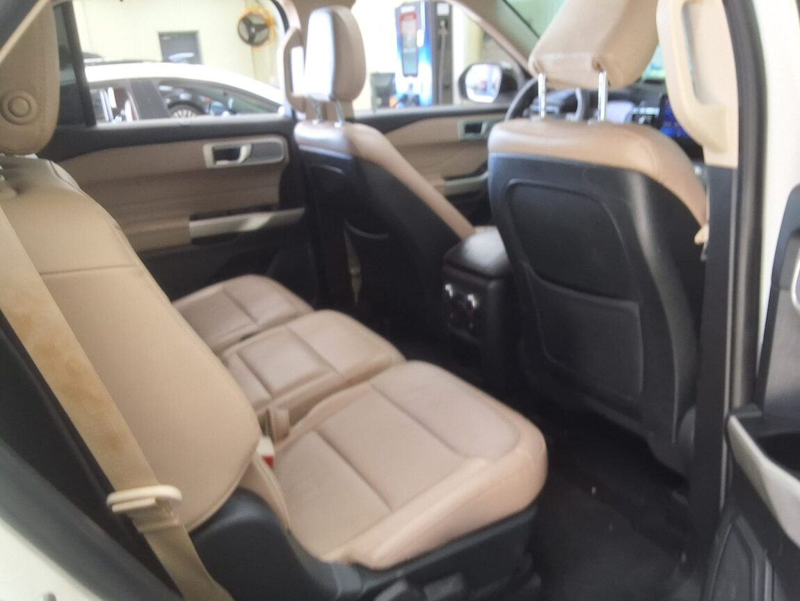 FORD EXPLORER (6TH GEN) 2.3 AWD LIMITED 2020 - zdjęcie 14