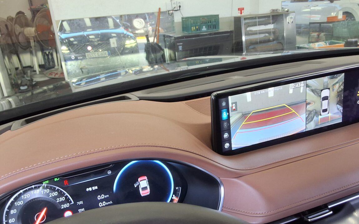 GENESIS THE ALL NEW G80 GASOLINE 2.5 2WD BASE MODEL 2022 - zdjęcie 19