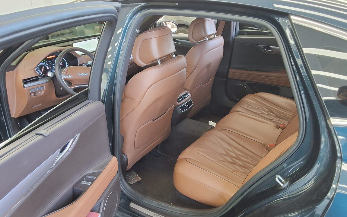 GENESIS THE ALL NEW G80 GASOLINE 2.5 2WD BASE MODEL 2022 - zdjęcie 12