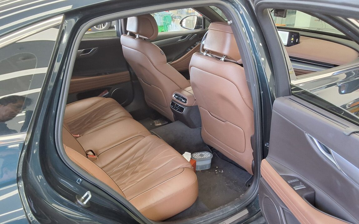 GENESIS THE ALL NEW G80 GASOLINE 2.5 2WD BASE MODEL 2022 - zdjęcie 13