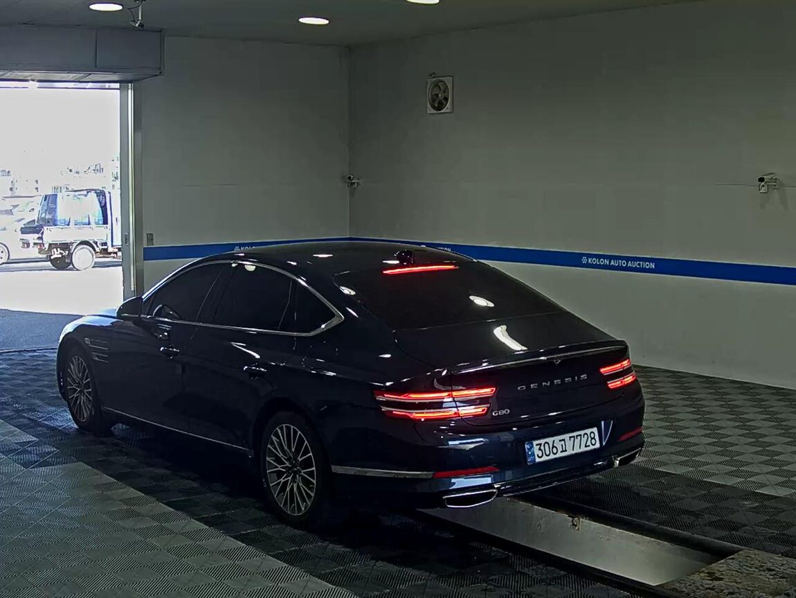 GENESIS THE ALL NEW G80 GASOLINE 2.5 2WD BASE MODEL 2022 - zdjęcie 6