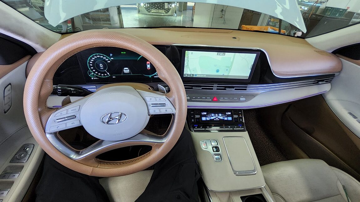 HYUNDAI THE NEW GRANDEUR IG GASOLINE 2.5 CALLIGRAPHY 2020 - zdjęcie 11