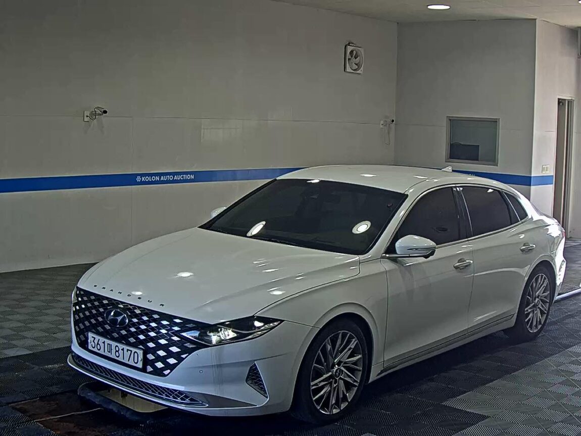 HYUNDAI THE NEW GRANDEUR IG GASOLINE 2.5 CALLIGRAPHY 2020 - zdjęcie 2