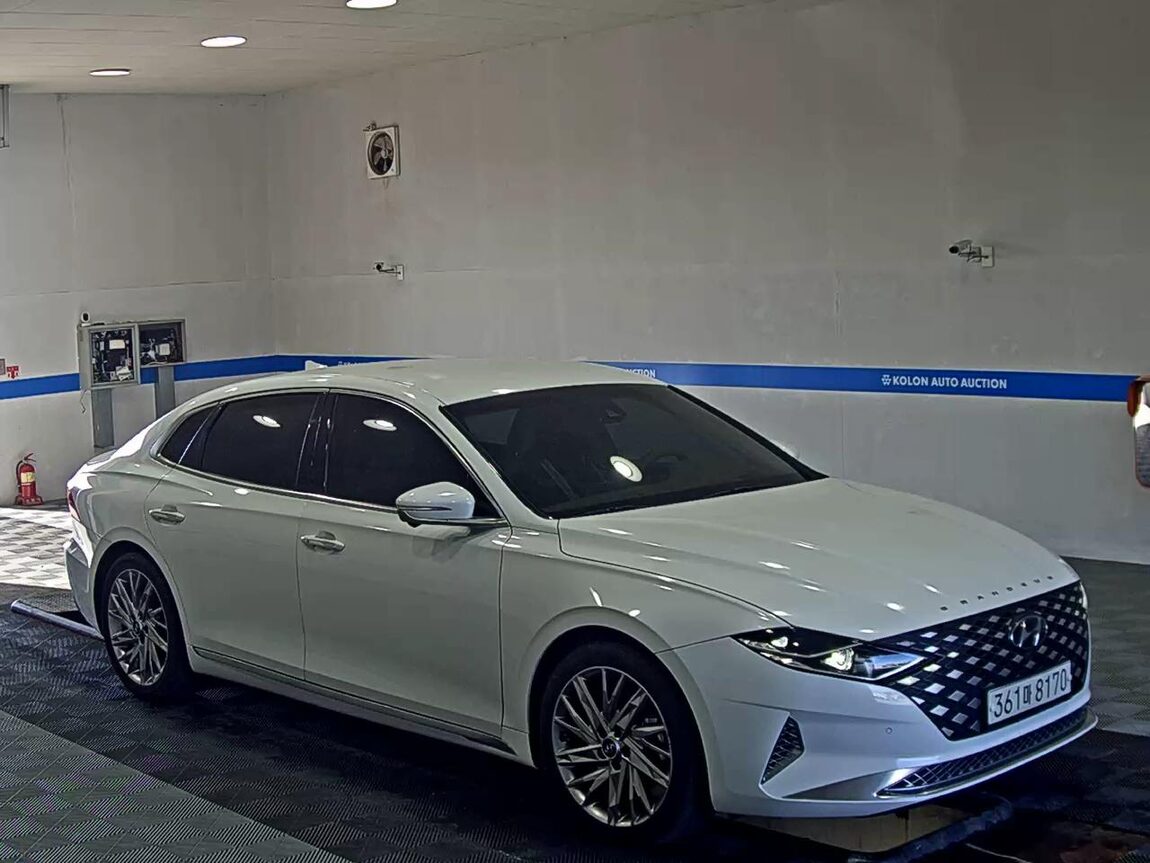 HYUNDAI THE NEW GRANDEUR IG GASOLINE 2.5 CALLIGRAPHY 2020 - zdjęcie 3