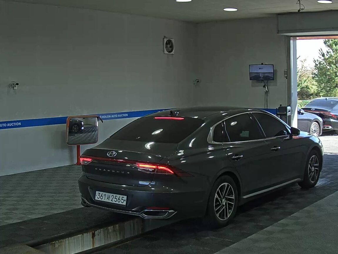 HYUNDAI THE NEW GRANDEUR IG LPi 3.0 PREMIUM CHOICE 2020 - zdjęcie 5