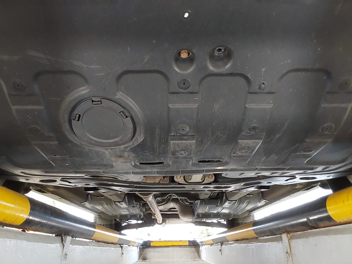 KIA SPORTAGE R DIESEL R2.0 2WD TLX PREMIUM 2011 - zdjęcie 20