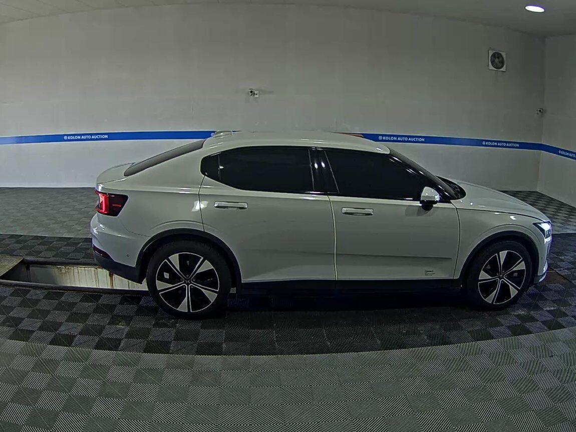 POLESTAR POLESTAR 2 LONG RANGE SINGLE MOTOR 2023 - zdjęcie 4
