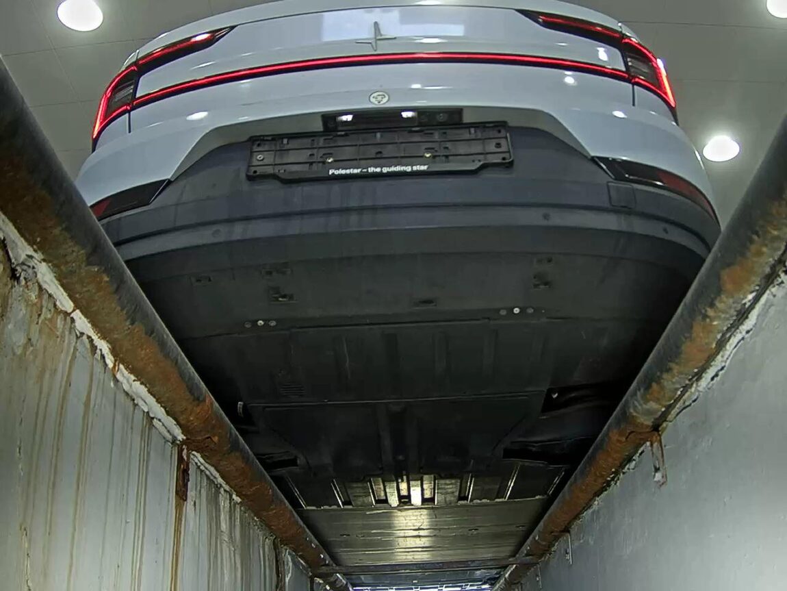 POLESTAR POLESTAR 2 LONG RANGE SINGLE MOTOR 2023 - zdjęcie 8