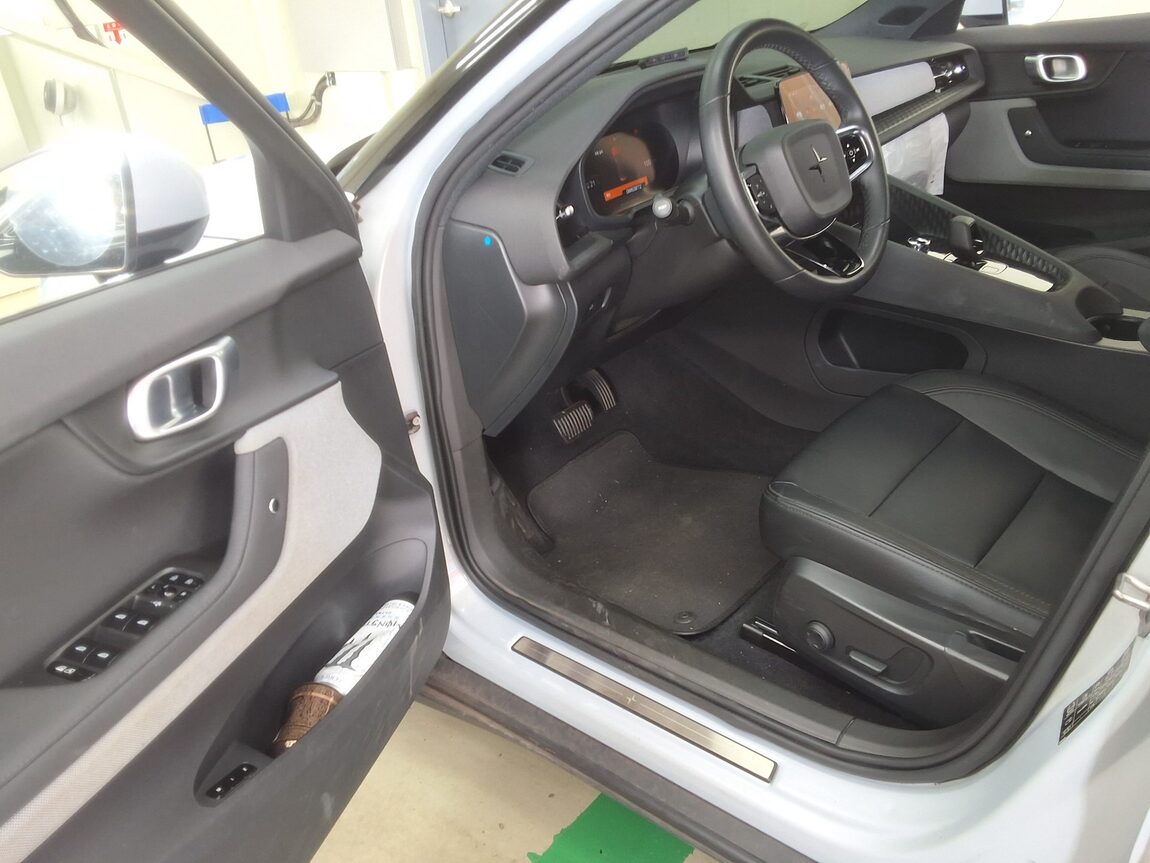 POLESTAR POLESTAR 2 LONG RANGE SINGLE MOTOR 2023 - zdjęcie 11