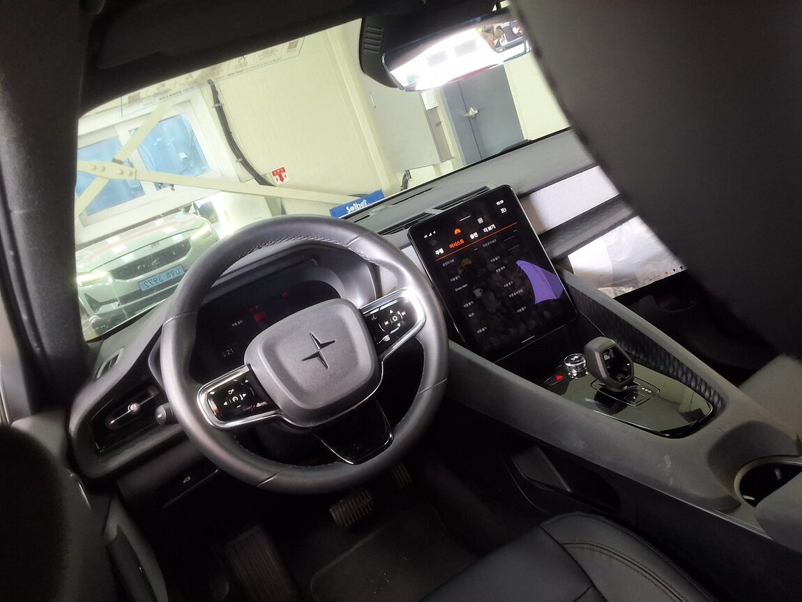 POLESTAR POLESTAR 2 LONG RANGE SINGLE MOTOR 2023 - zdjęcie 12