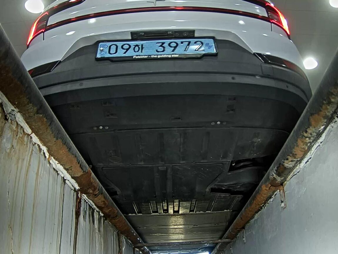 POLESTAR POLESTAR 2 LONG RANGE SINGLE MOTOR 2023 - zdjęcie 8