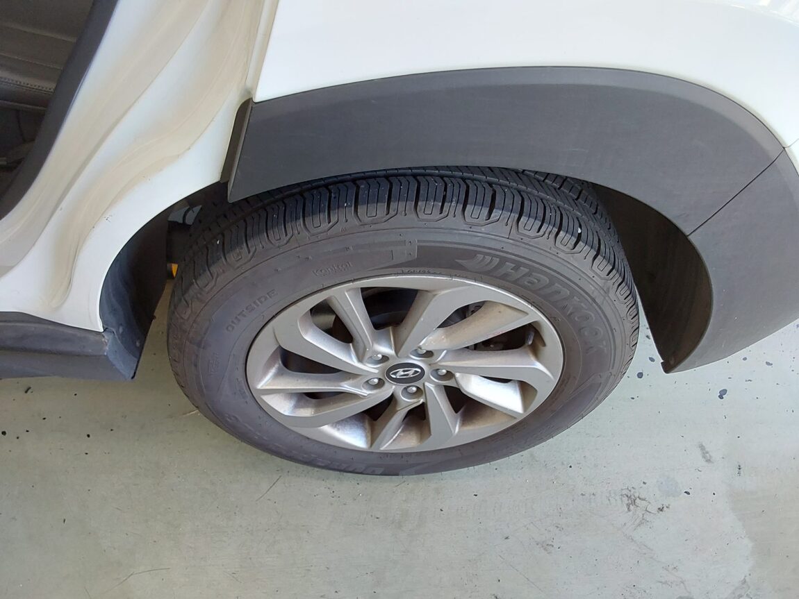 HYUNDAI ALL NEW TUCSON DIESEL 1.7 2WD MODERN 2016 - zdjęcie 22