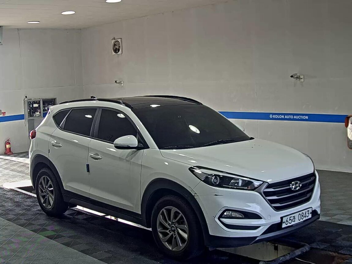 HYUNDAI ALL NEW TUCSON DIESEL 1.7 2WD MODERN 2016 - zdjęcie 3