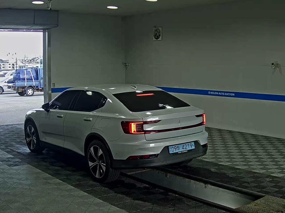 POLESTAR POLESTAR 2 LONG RANGE SINGLE MOTOR 2023 - zdjęcie 6