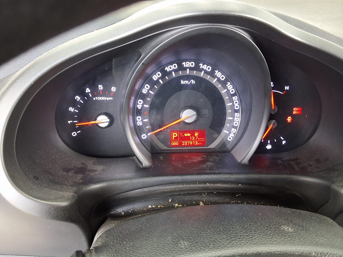 KIA SPORTAGE R DIESEL R2.0 2WD LX 2013 - zdjęcie 9