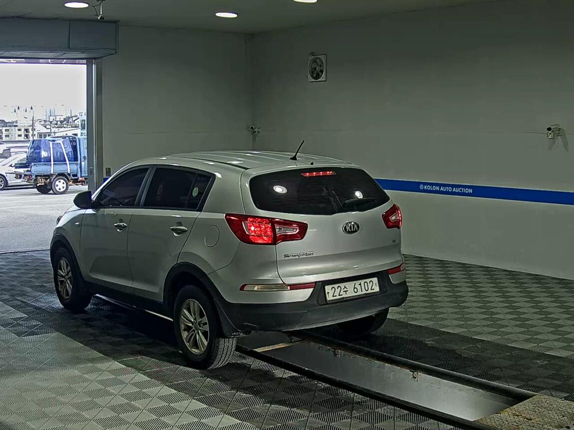 KIA SPORTAGE R DIESEL R2.0 2WD LX 2013 - zdjęcie 6