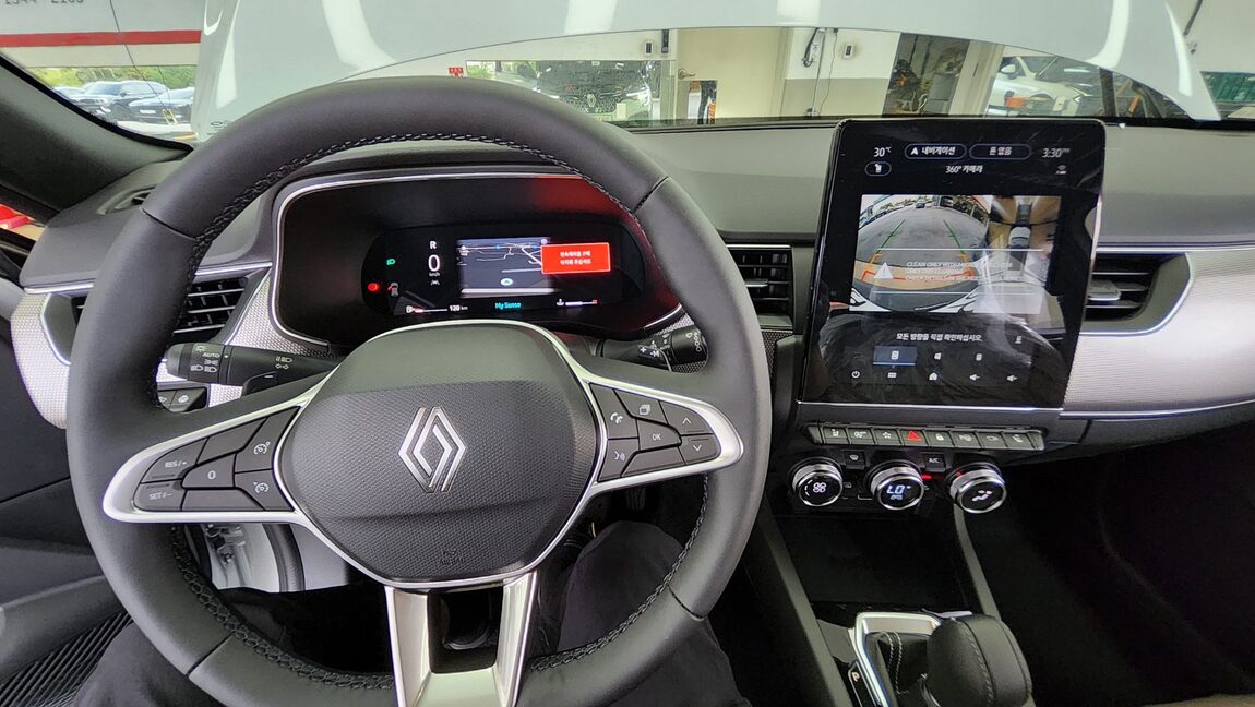 RENAULT (SAMSUNG) ARKANA 1.6 GTe ICONIC 2026 - zdjęcie 19